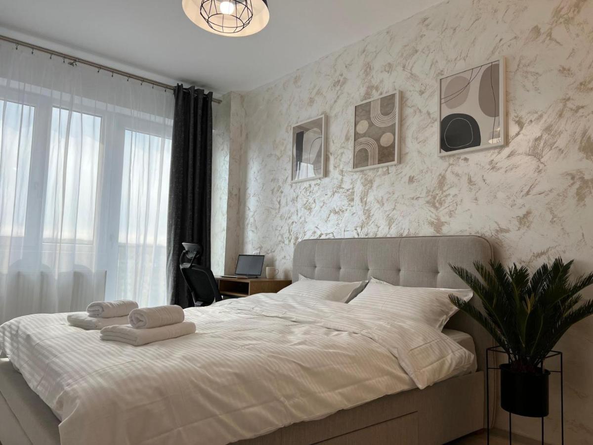 Lazar Towers Studios & Apartments Near Palas Ιάσιο Εξωτερικό φωτογραφία