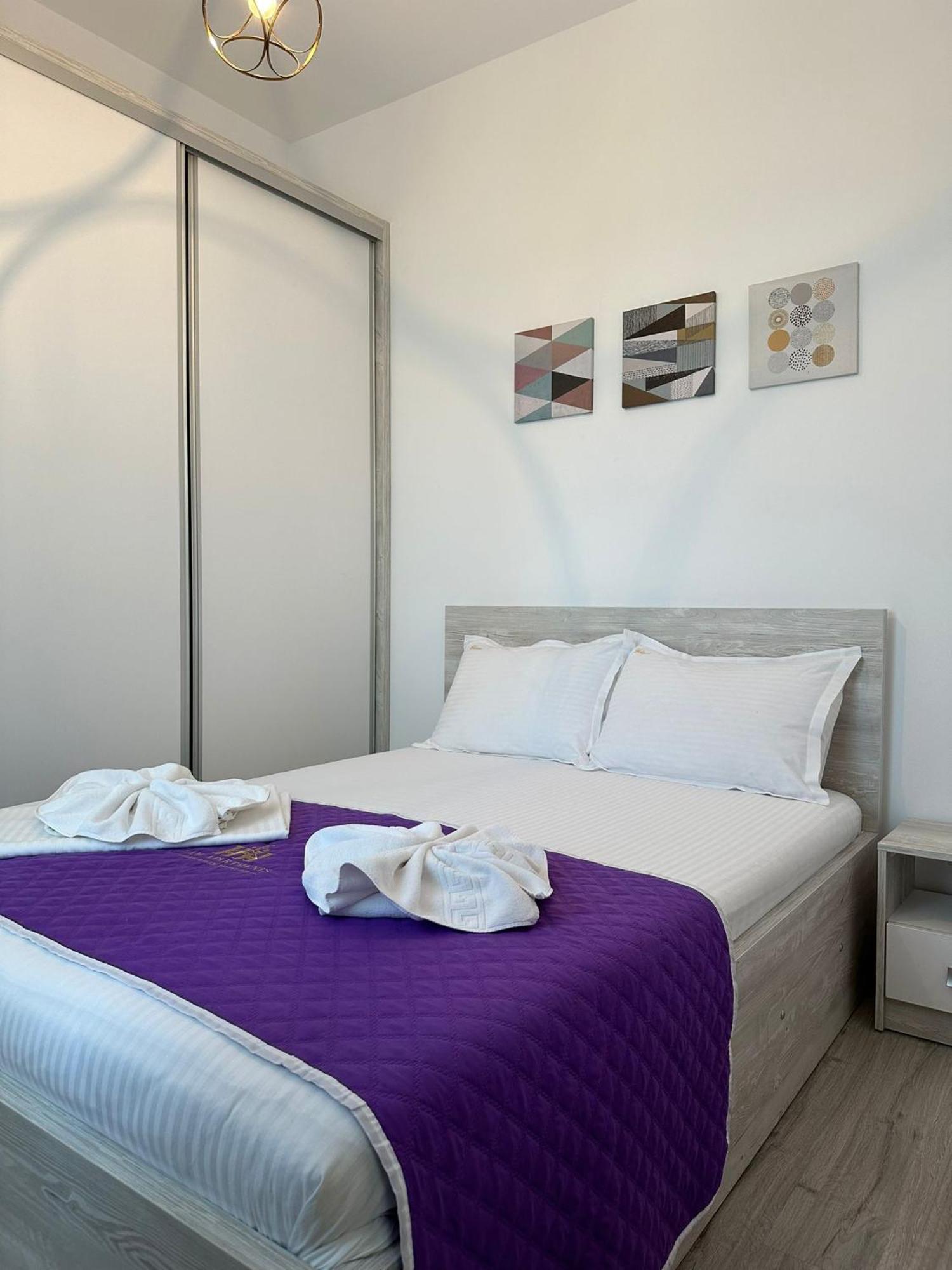 Lazar Towers Studios & Apartments Near Palas Ιάσιο Εξωτερικό φωτογραφία