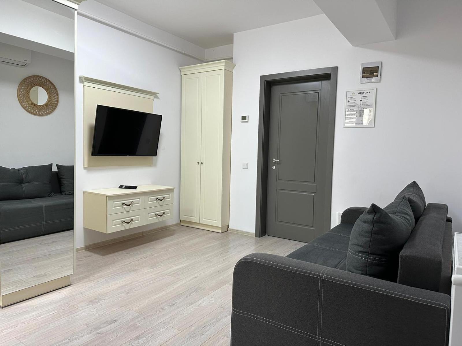 Lazar Towers Studios & Apartments Near Palas Ιάσιο Εξωτερικό φωτογραφία